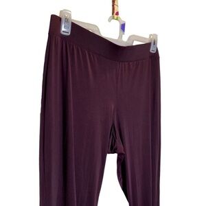 Lands' End women's size Large (14-16) burgundy base layer joggers style